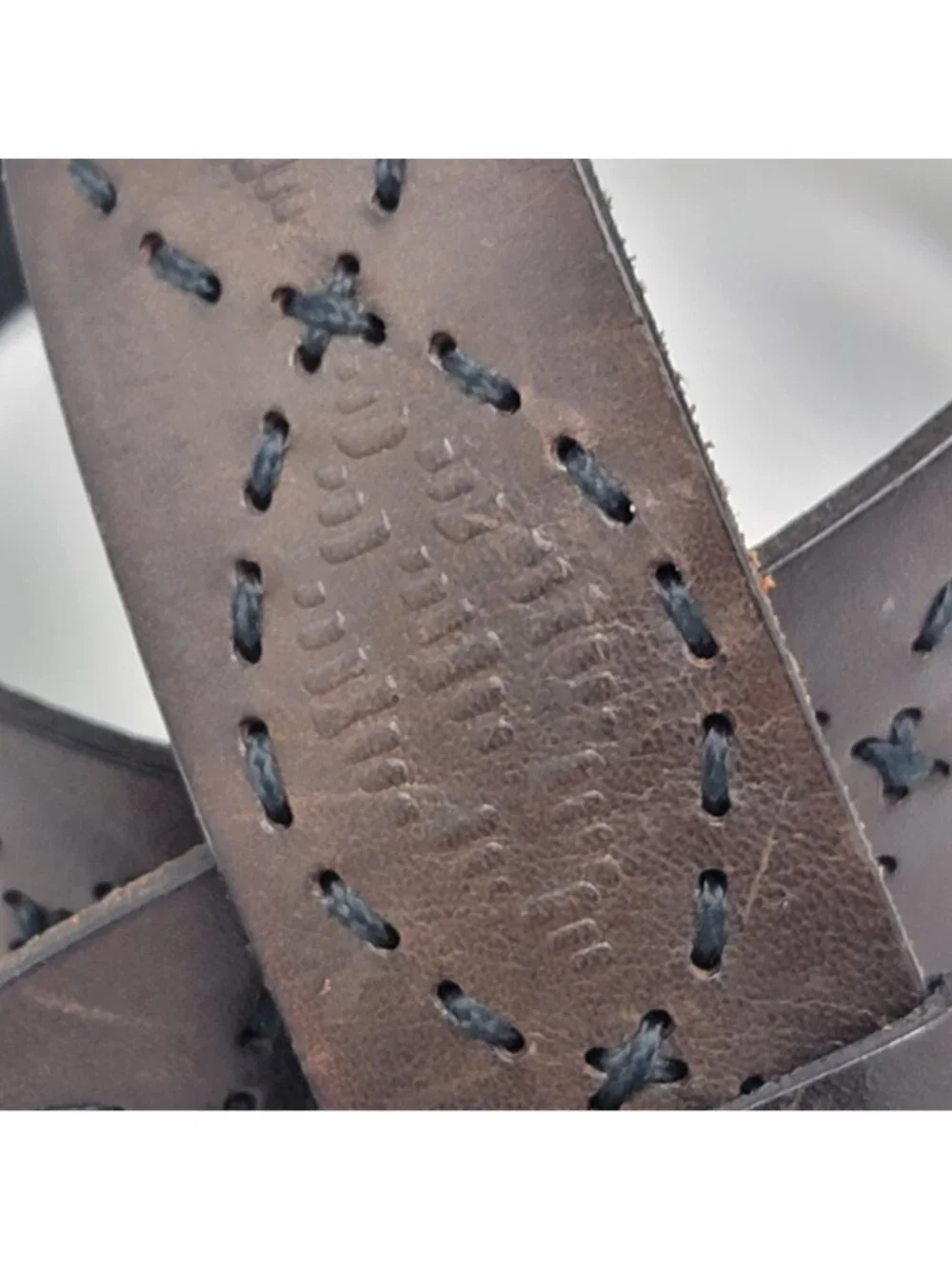 Vtg Y2K Western/Boho Brown Leather Belt With Decorative Silver Buckle & Embroide